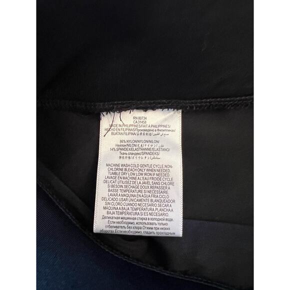 BCBGeneration Black Cropped Nylon Wide Band Leggings Sz XS - Picture 4 of 4